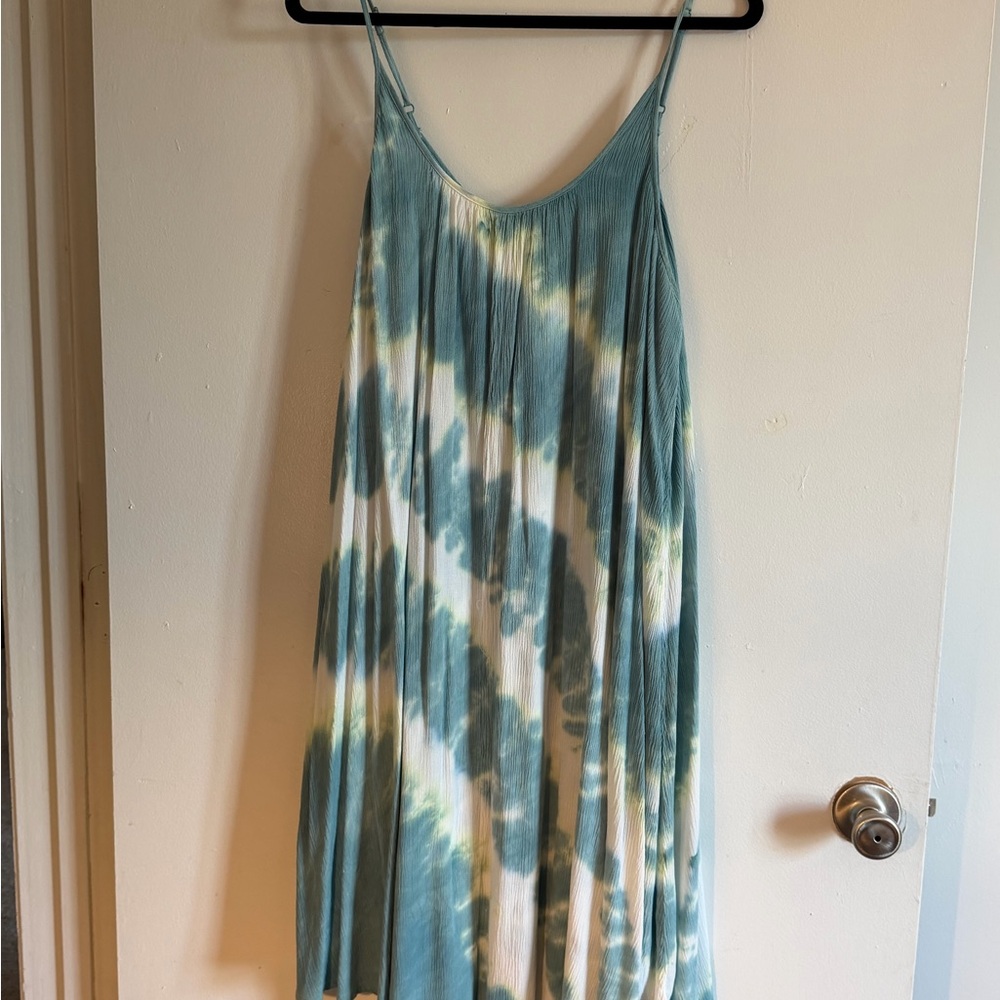 Knox Rose Asymmetrical Dress in Blue and White
